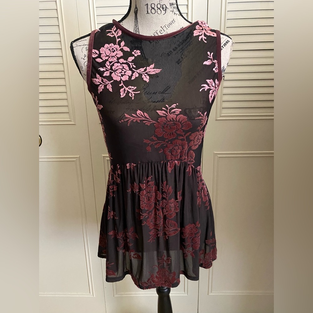 Knox Rose black pink floral velvet burnout sheer mesh tunic blouse